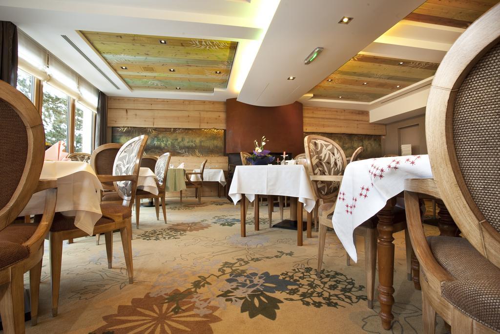 Spa Hotel Restaurant Au Lion D'Or Ла-Петит-Пьер Экстерьер фото